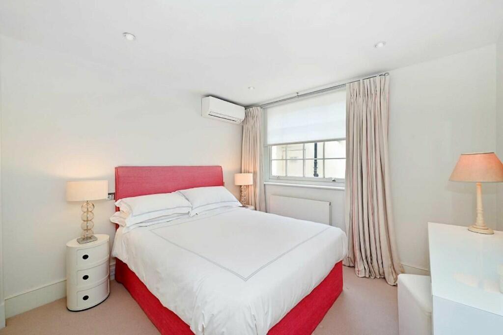 Royal Victorian Regency Palace Appartement Londen